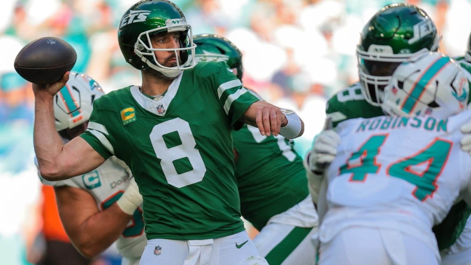 Dolphins&#39; playoff hopes alive entering finale vs. Jets