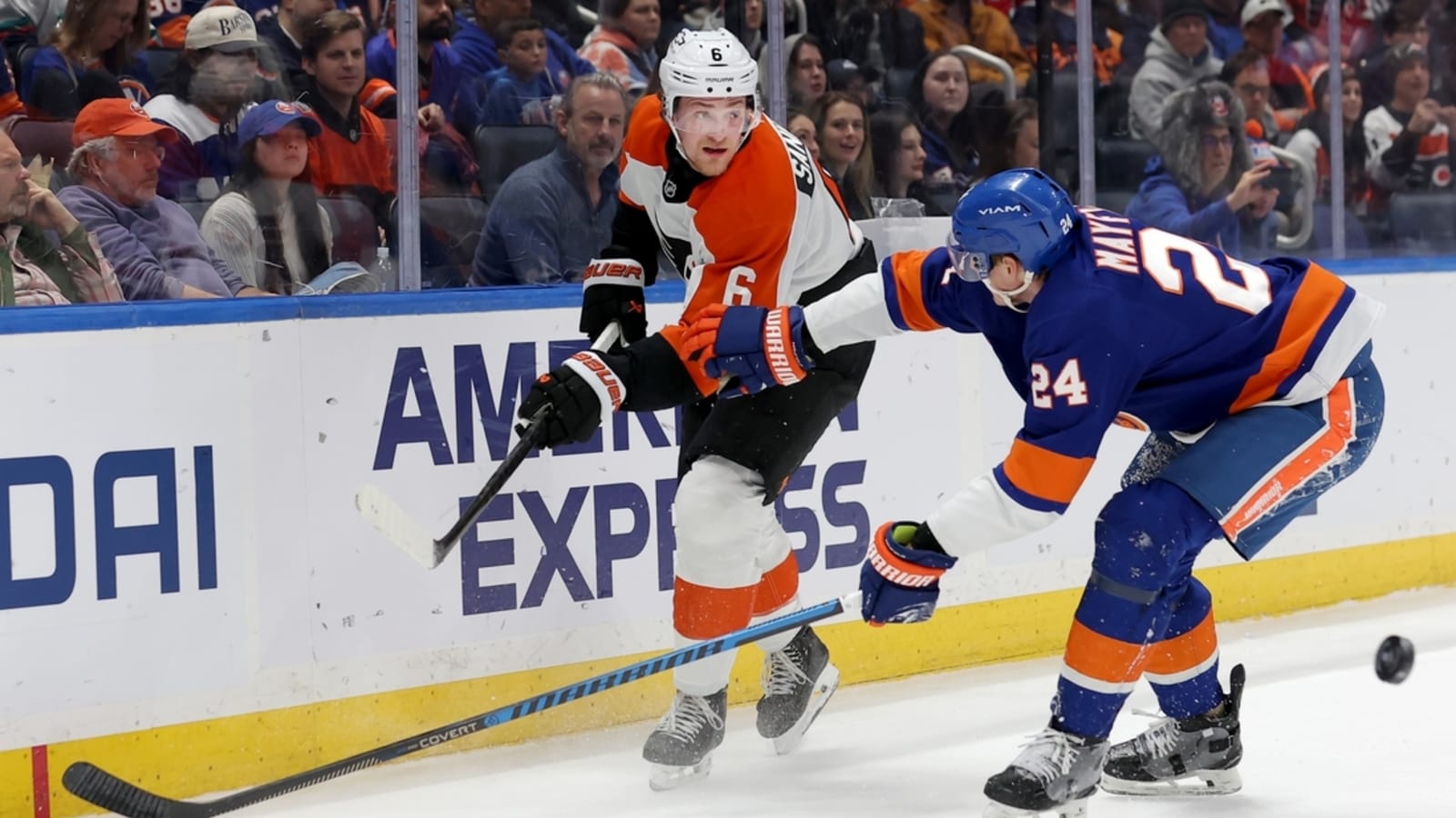 First-period flurry carries Islanders past Flyers