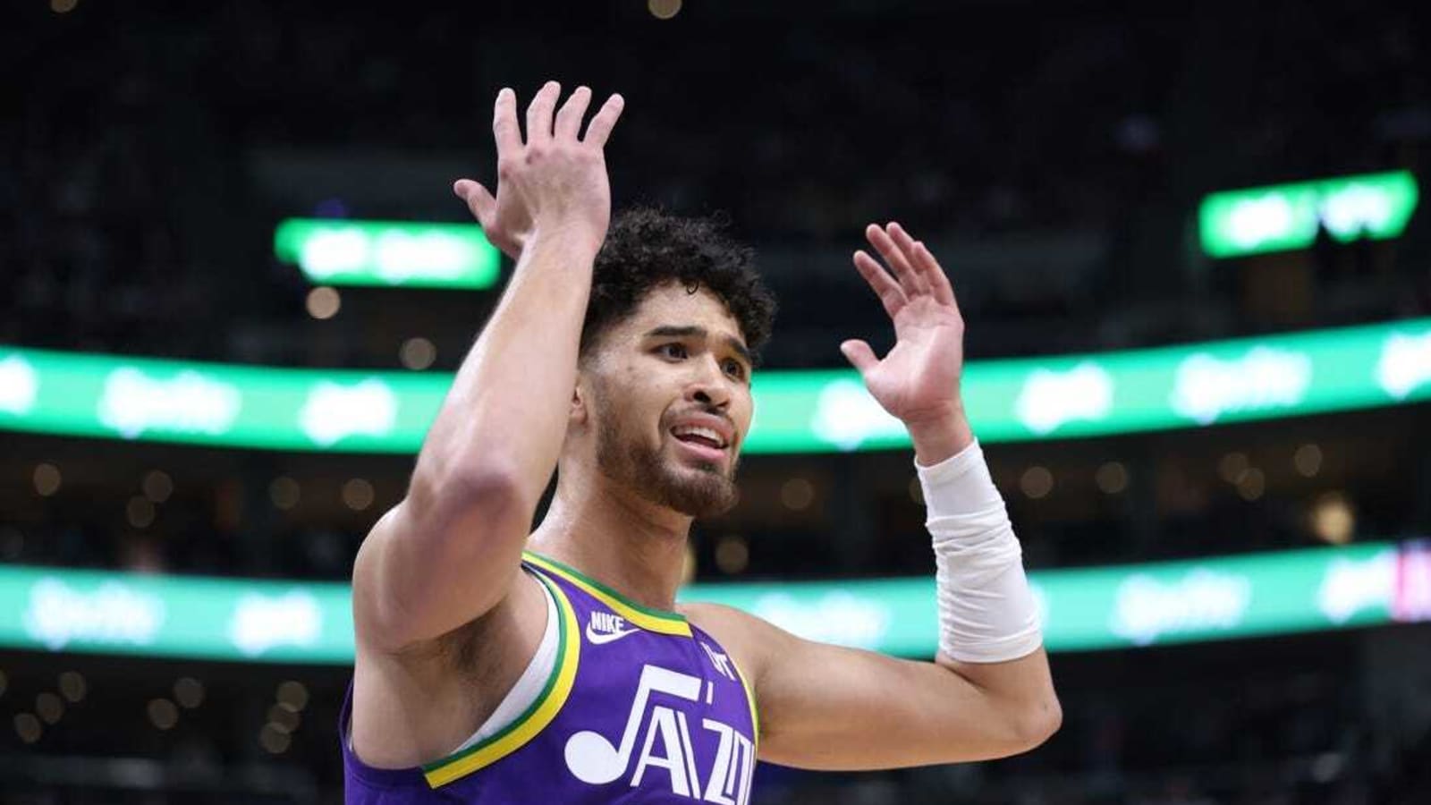 Report: Jazz, Johnny Juzang agree to 4-year, $12M deal