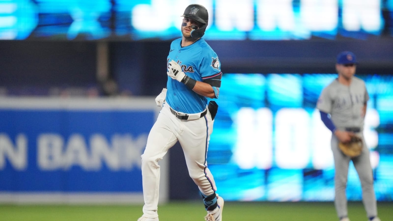 Marlins power past Cubs, stop 5-game skid