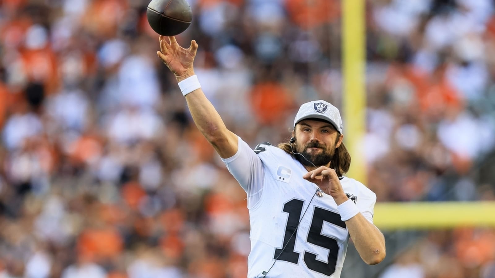 Raiders ride with QB Gardner Minshew despite offensive changes