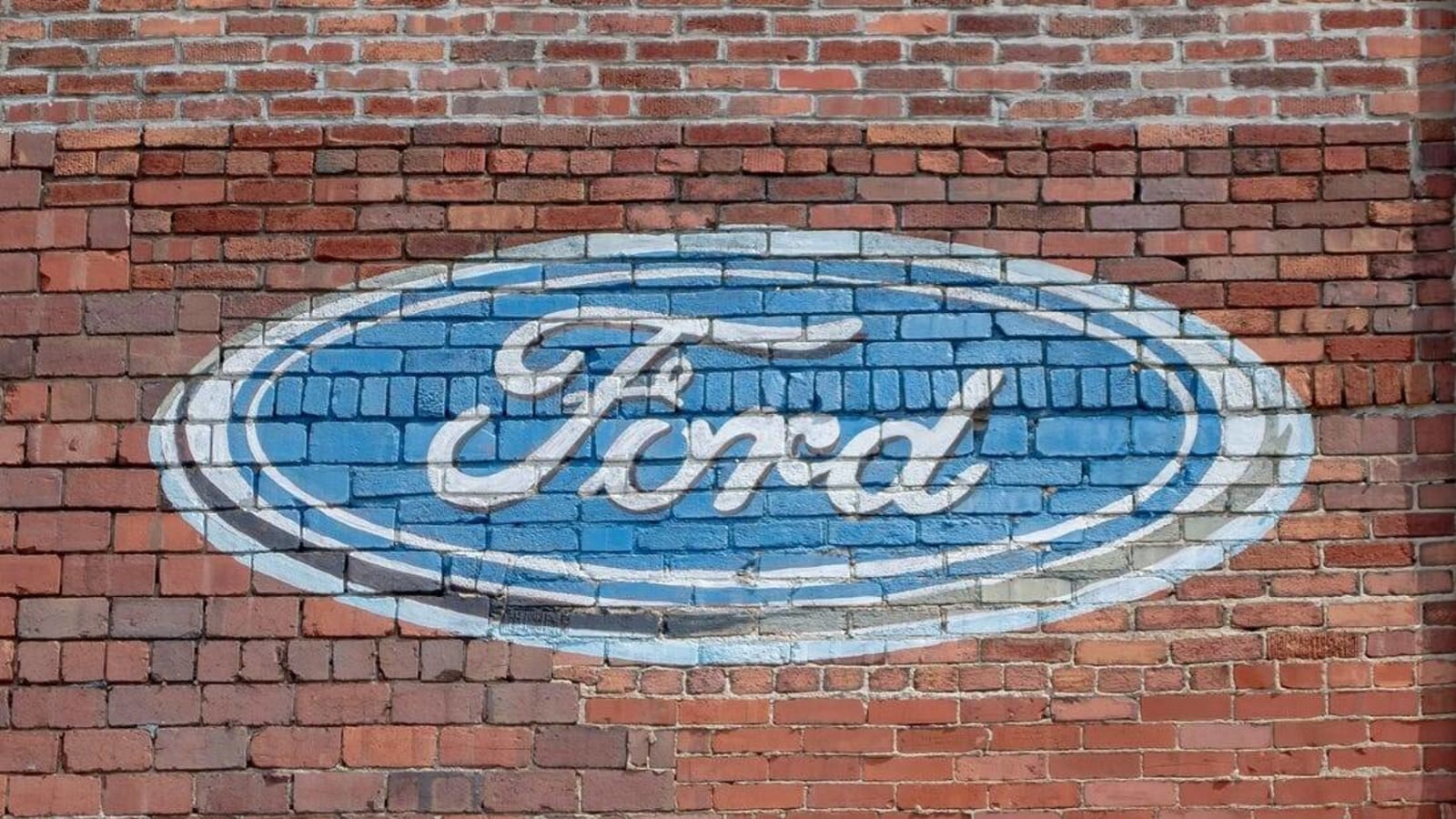 Ford joins LPGA Tour as Phoenix-area title sponsor