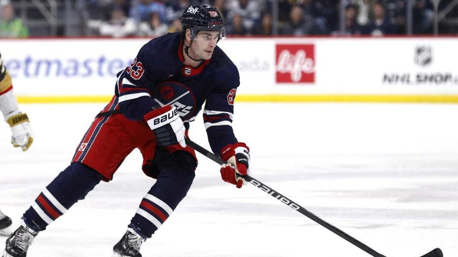 Reports: Blue Jackets sign F Sean Monahan to 5-year deal