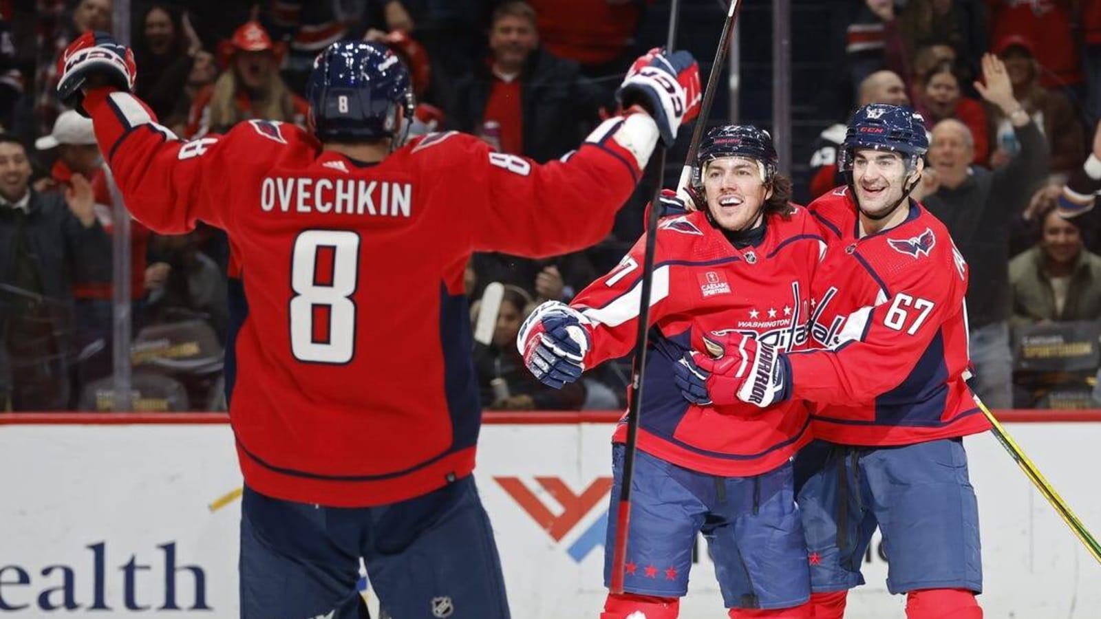 T.J. Oshie&#39;s hat trick sends Capitals past Blues