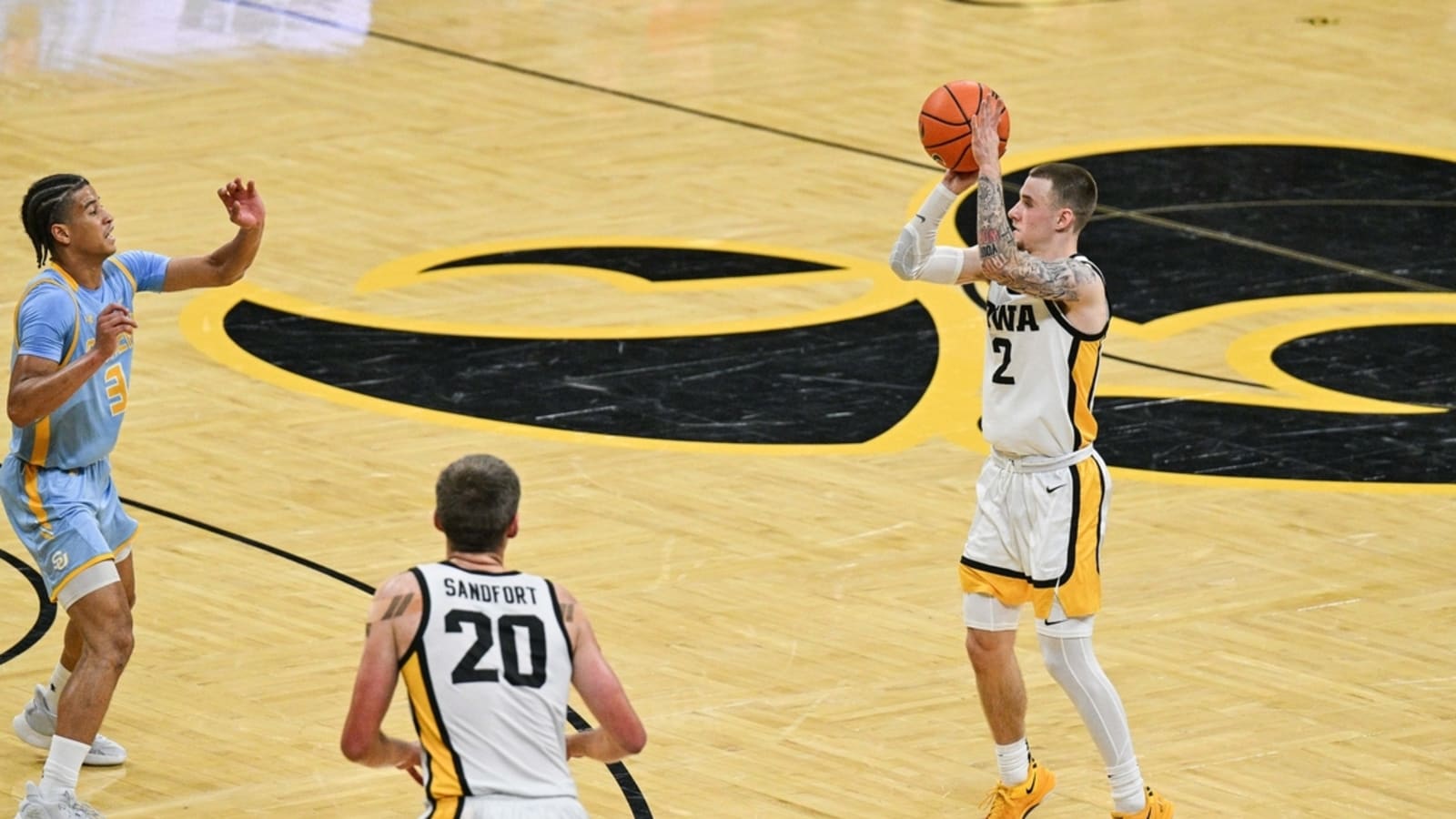 Sandfort brothers fuel Iowa past Southern