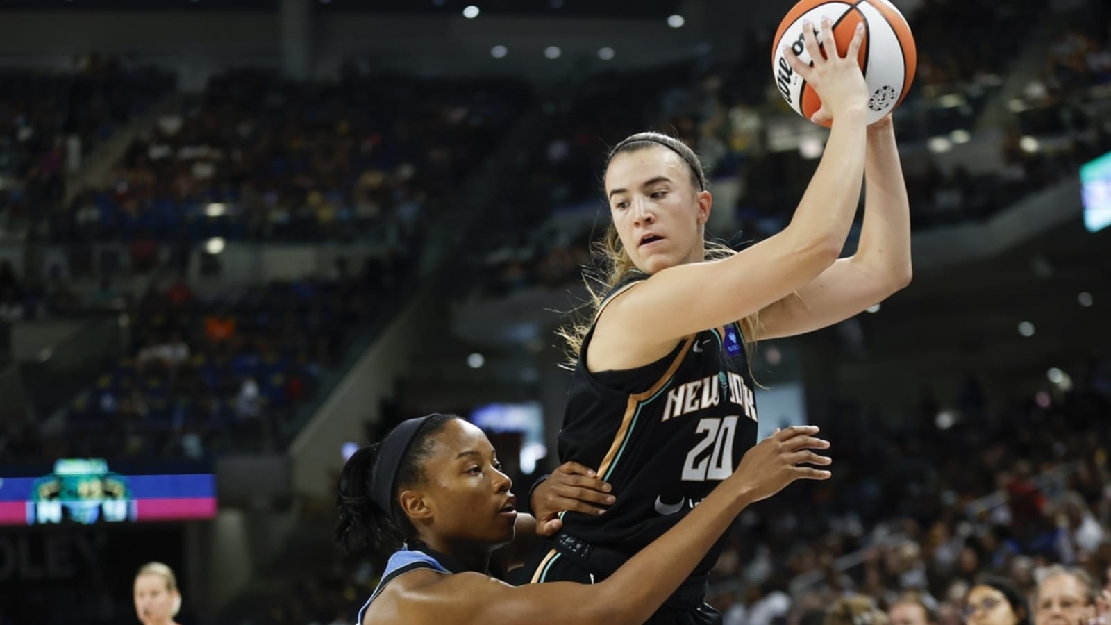 League-leading Liberty bring gold into visit with Sparks