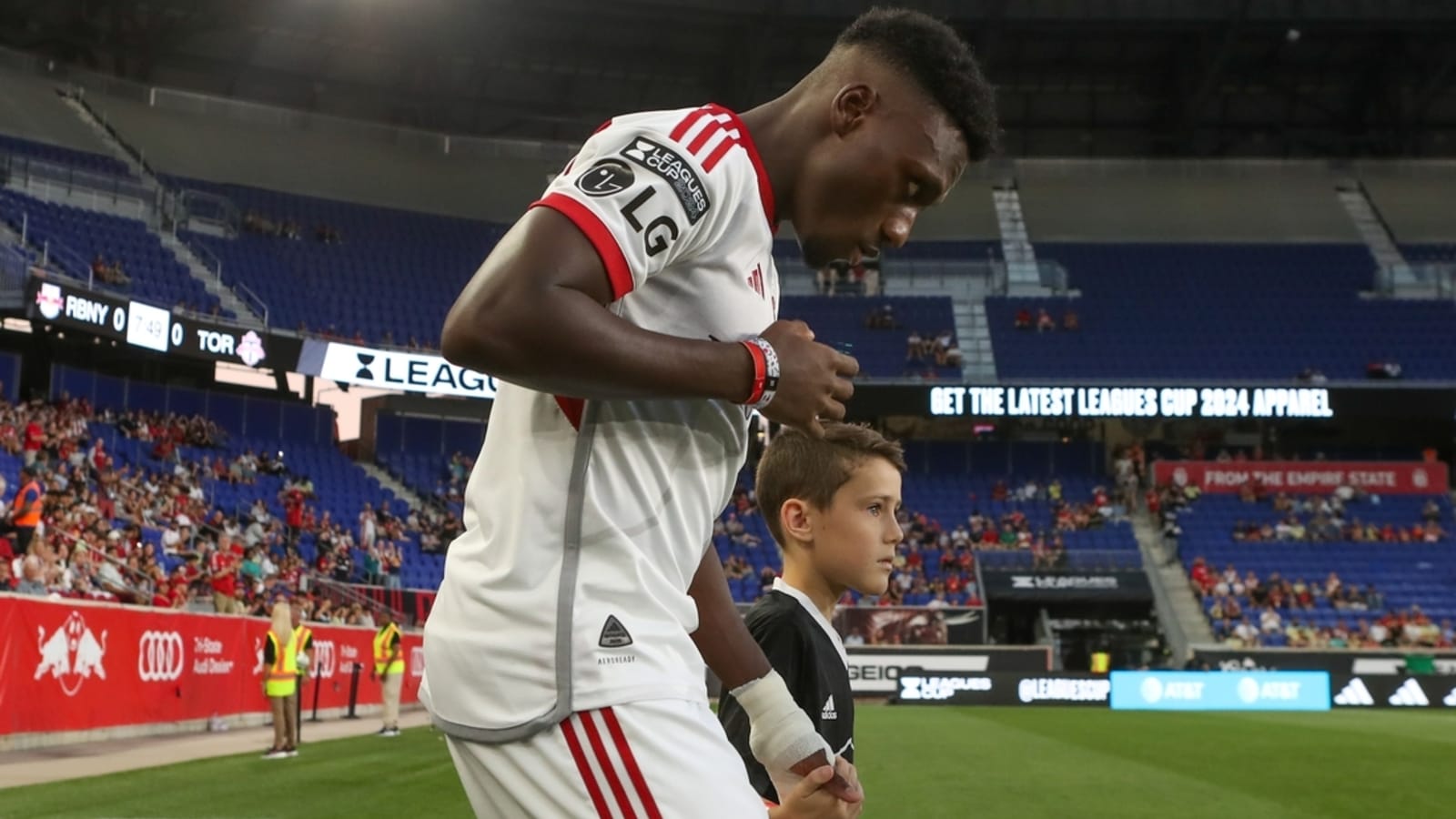 CF Montreal acquire Toronto F Jahkeele Marshall-Rutty