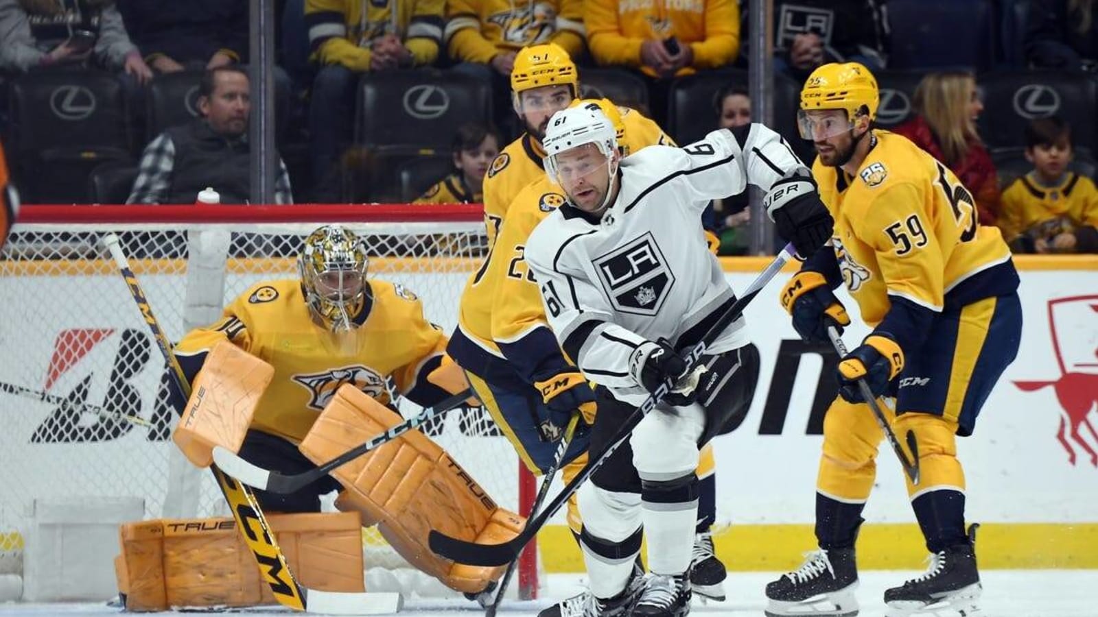 Alex Turcotte&#39;s first points propel Kings past Predators