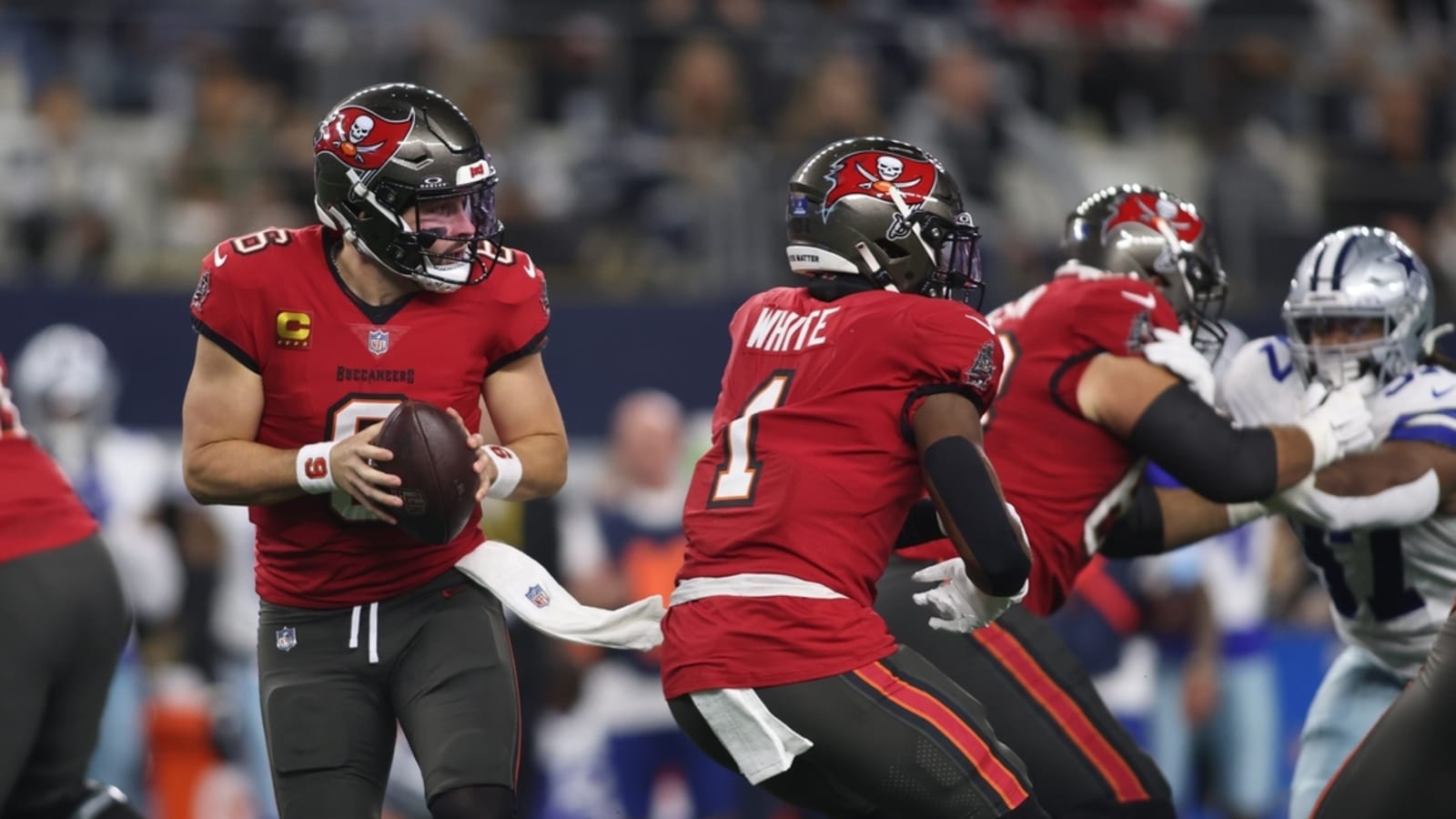 Chasing playoff berth, Buccaneers take on Panthers