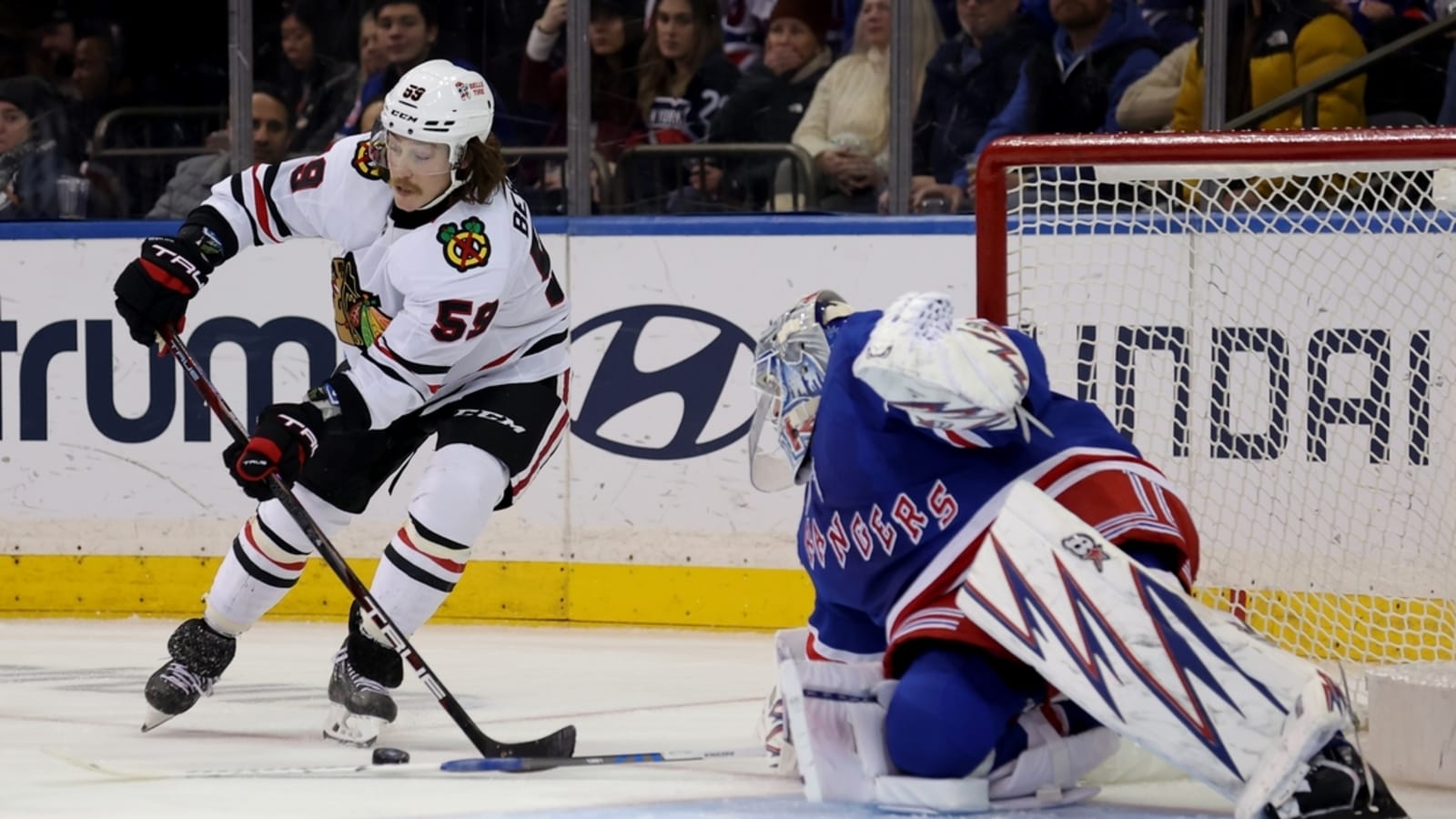 Blackhawks end five-game slide at Rangers&#39; expense