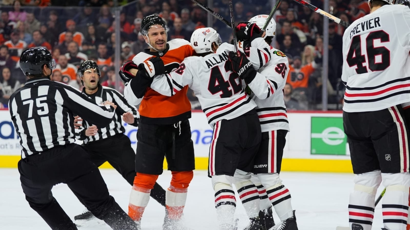 Down two in third, Flyers rally past Blackhawks in OT