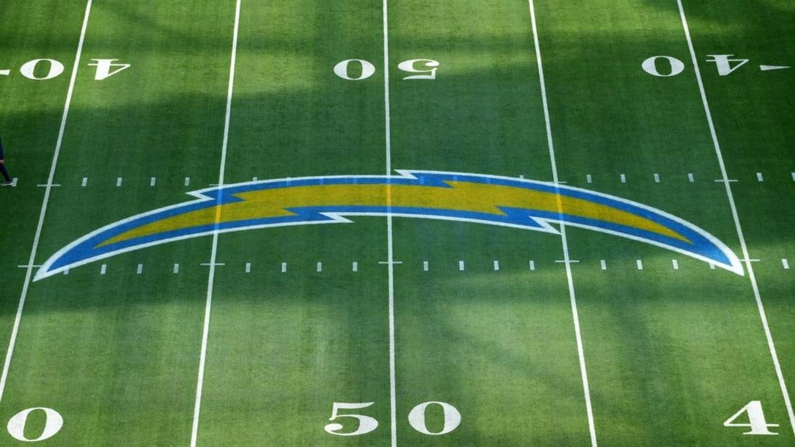 Former Chargers GM A.J. Smith dies at 75