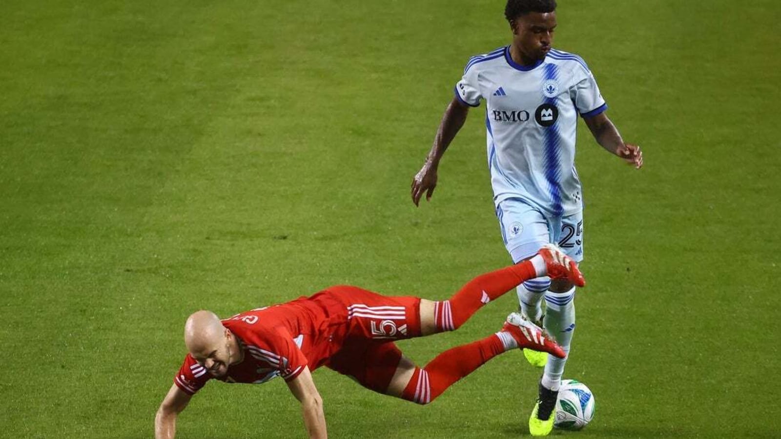 Winless Montreal hopes new coach helps vs. undefeated Columbus