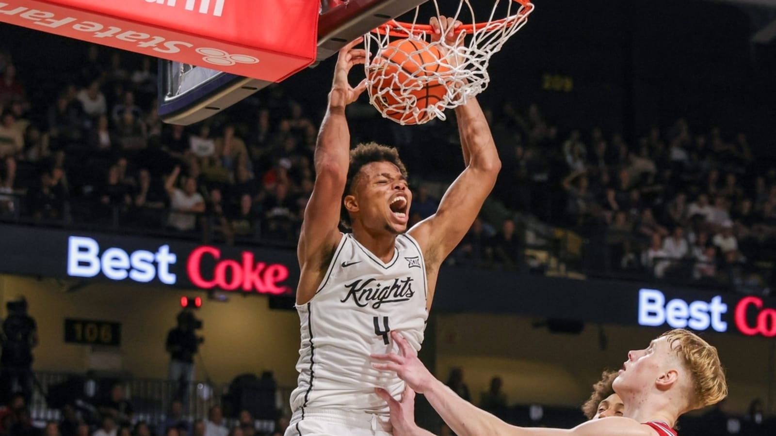 UCF looks to extend home win streak vs. Jacksonville