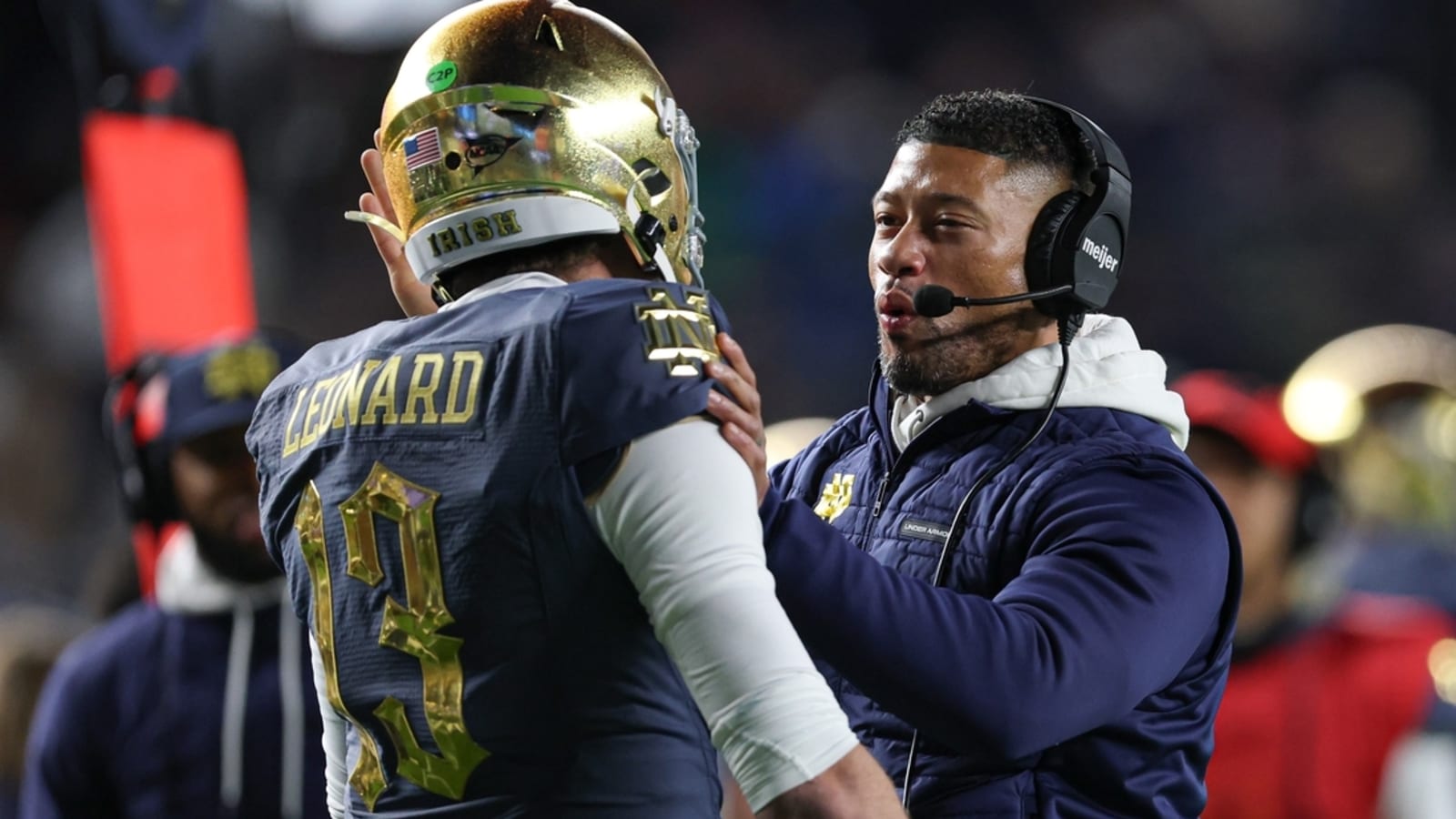 CFP notebook: Coaches count on veterans to lead Notre Dame, Ohio State
