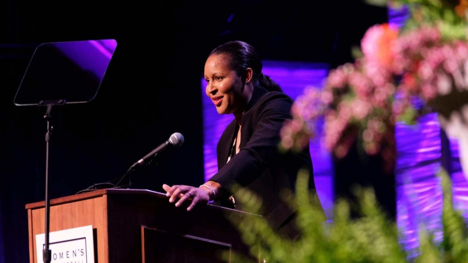 Lynx to retire jersey of Hall of Famer Maya Moore