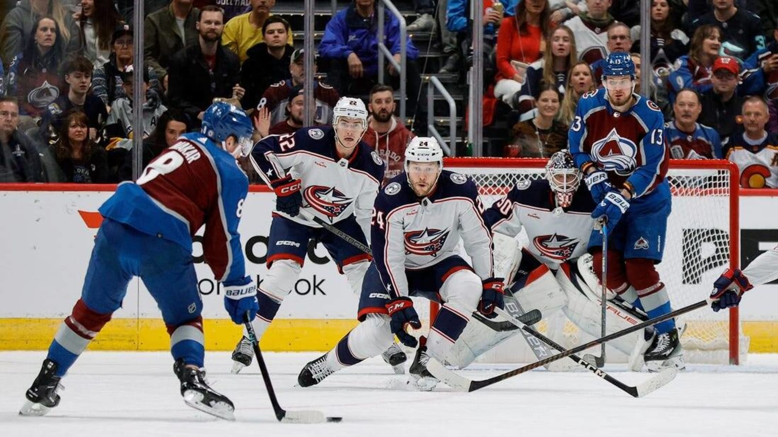 Avalanche demolish Blue Jackets for 8th straight win