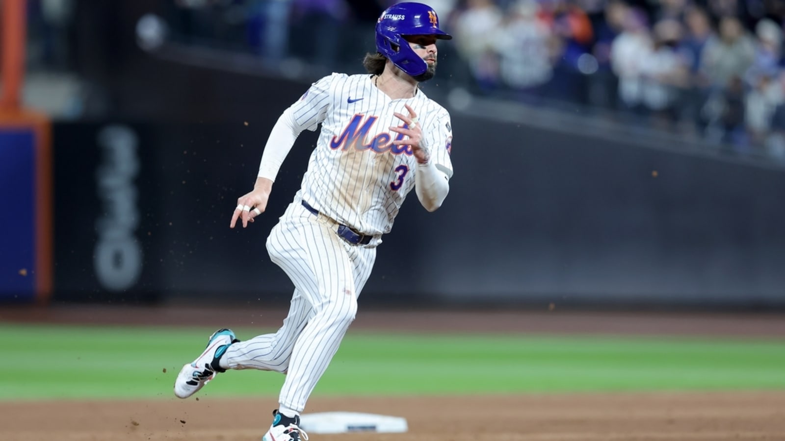 Reports: Mets to re-sign OF/DH Jesse Winker