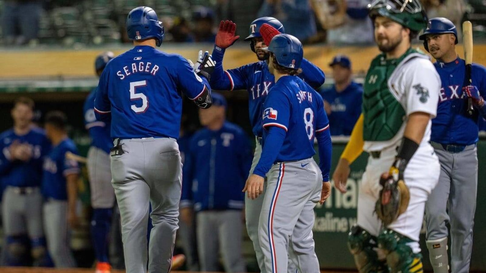 Corey Seager&#39;s 8th-inning blast boots Rangers past A&#39;s