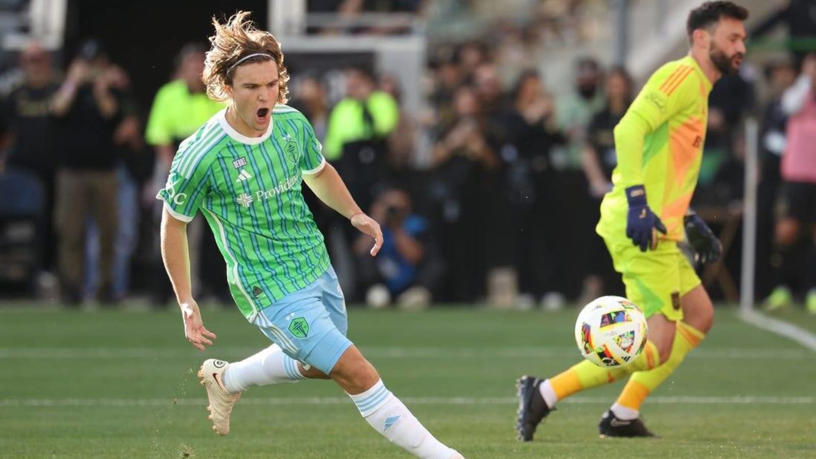 Banged-up Sounders battle Austin FC in home opener