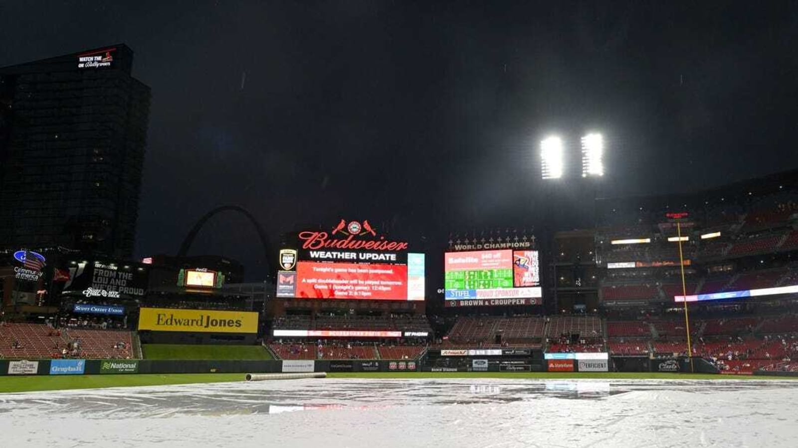 Braves-Cardinals postponed; doubleheader set for Wednesday