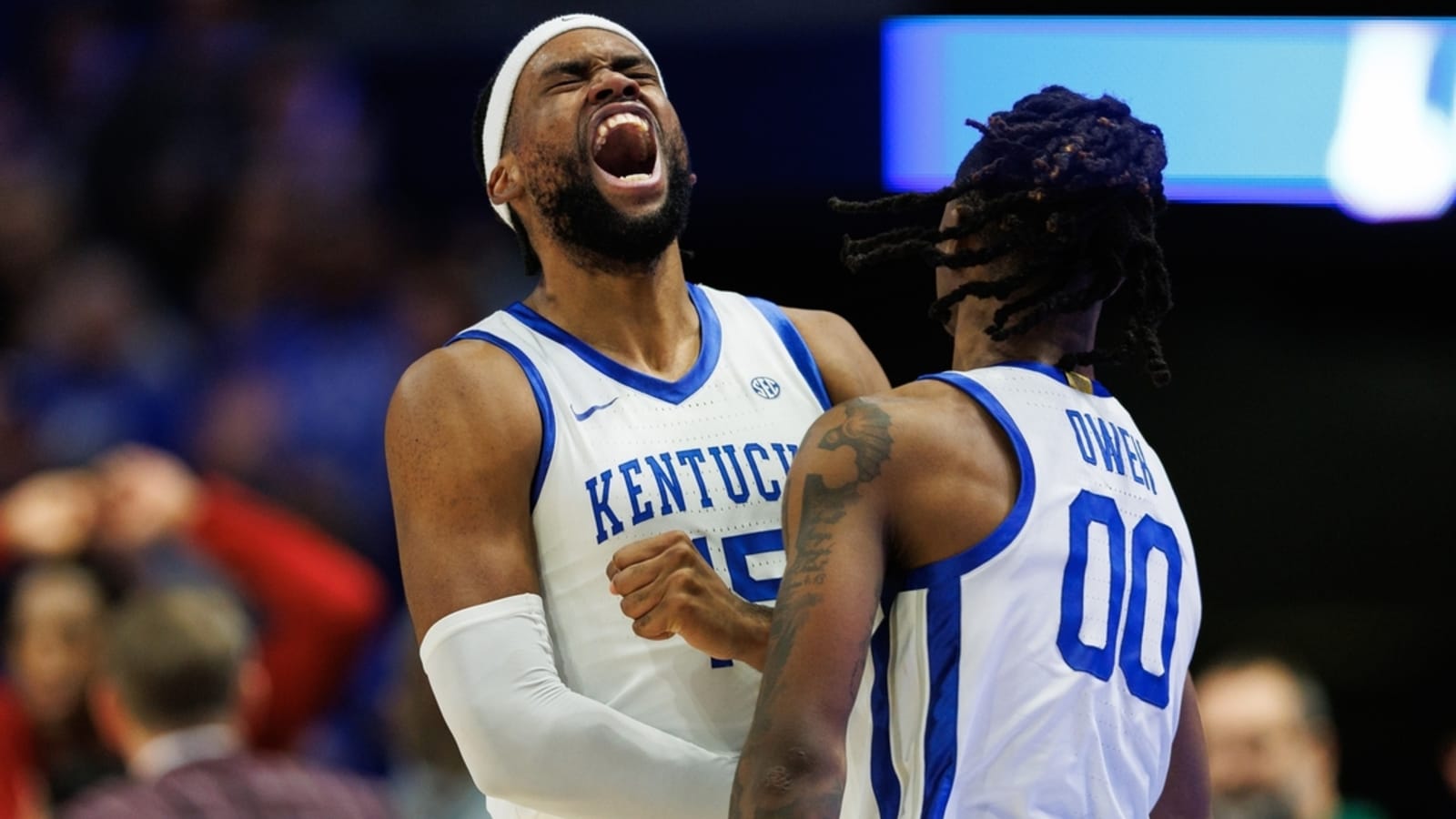 No. 15 Kentucky, Texas might be missing key pieces in clash