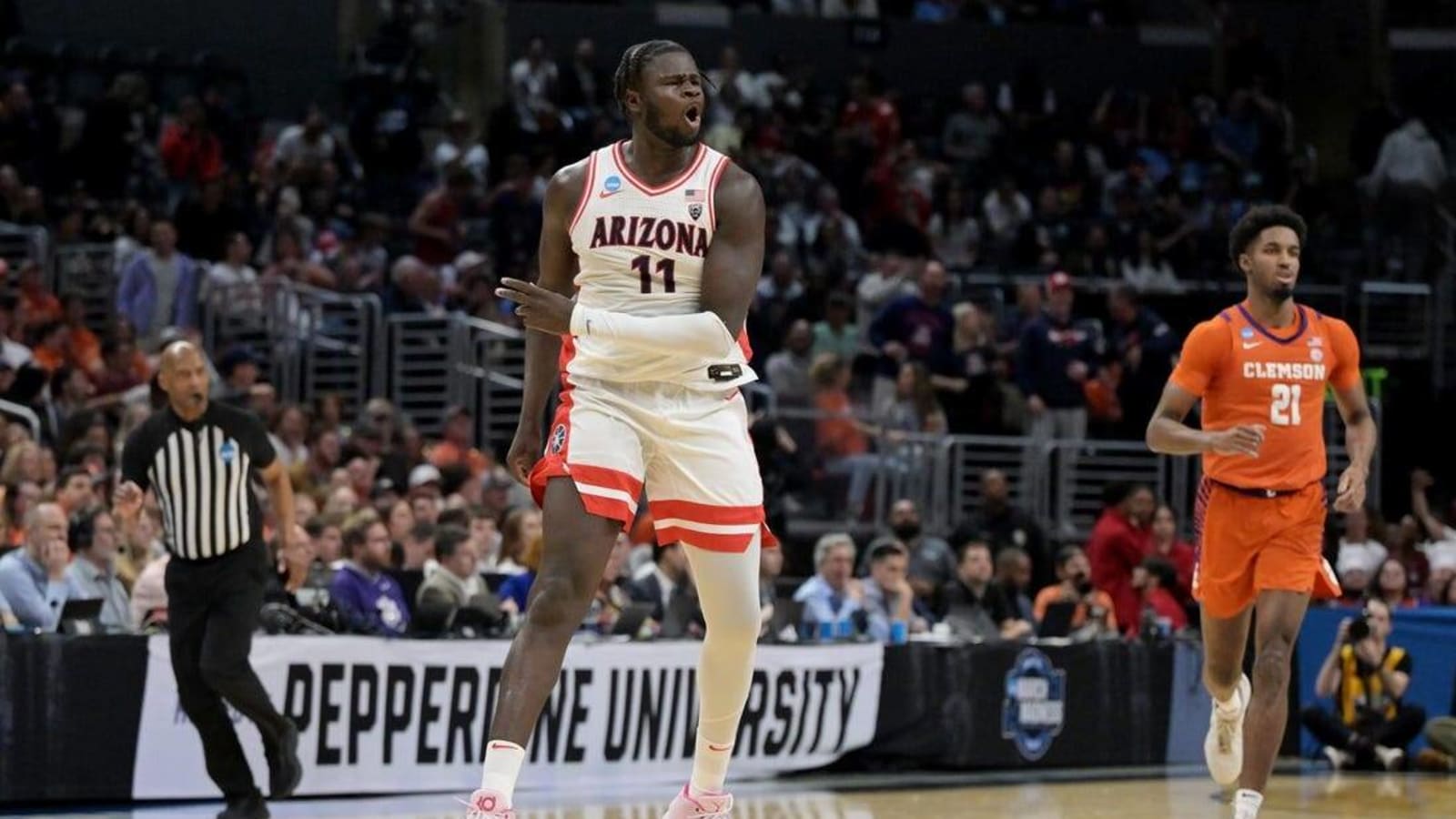 Report: Arizona C Oumar Ballo to enter transfer portal