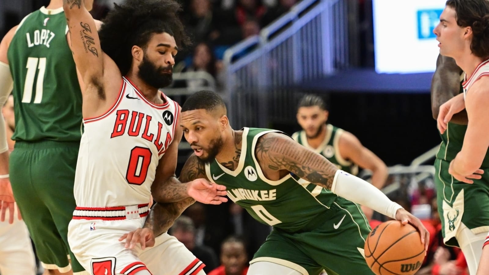 Giannis Antetokounmpo, Bucks take control late vs. Bulls