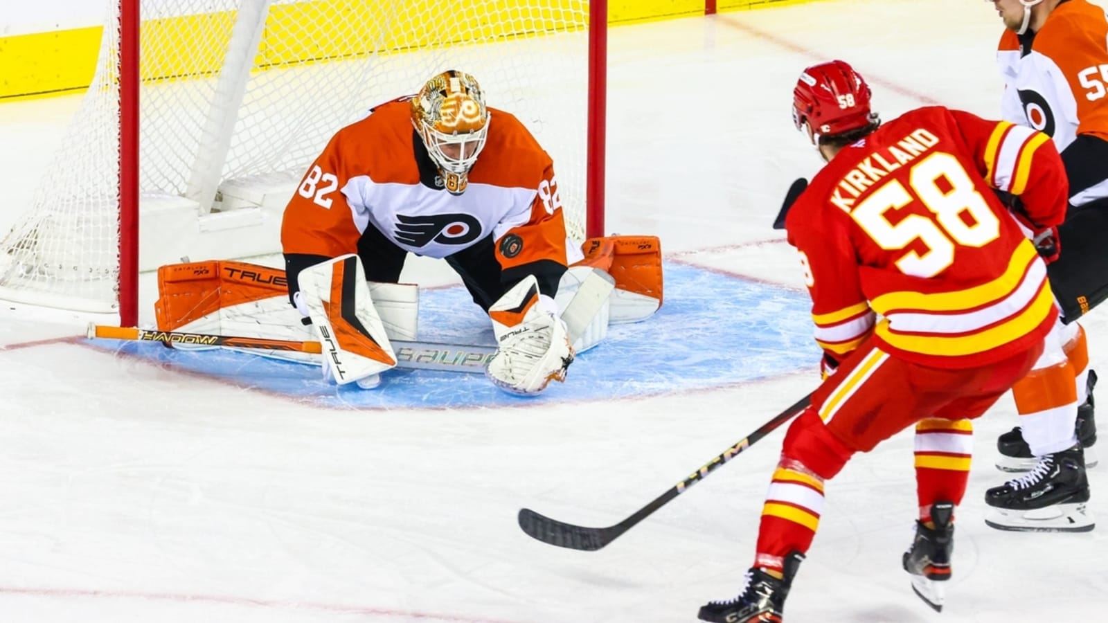 Jonathan Huberdeau, Flames double up Flyers
