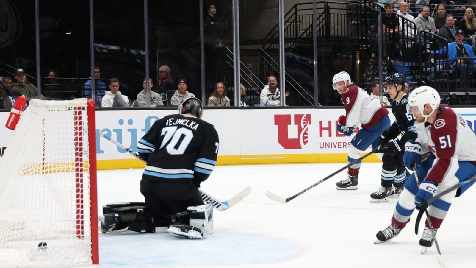 Casey Mittelstadt&#39;s 3-point game propels Avs past Utah