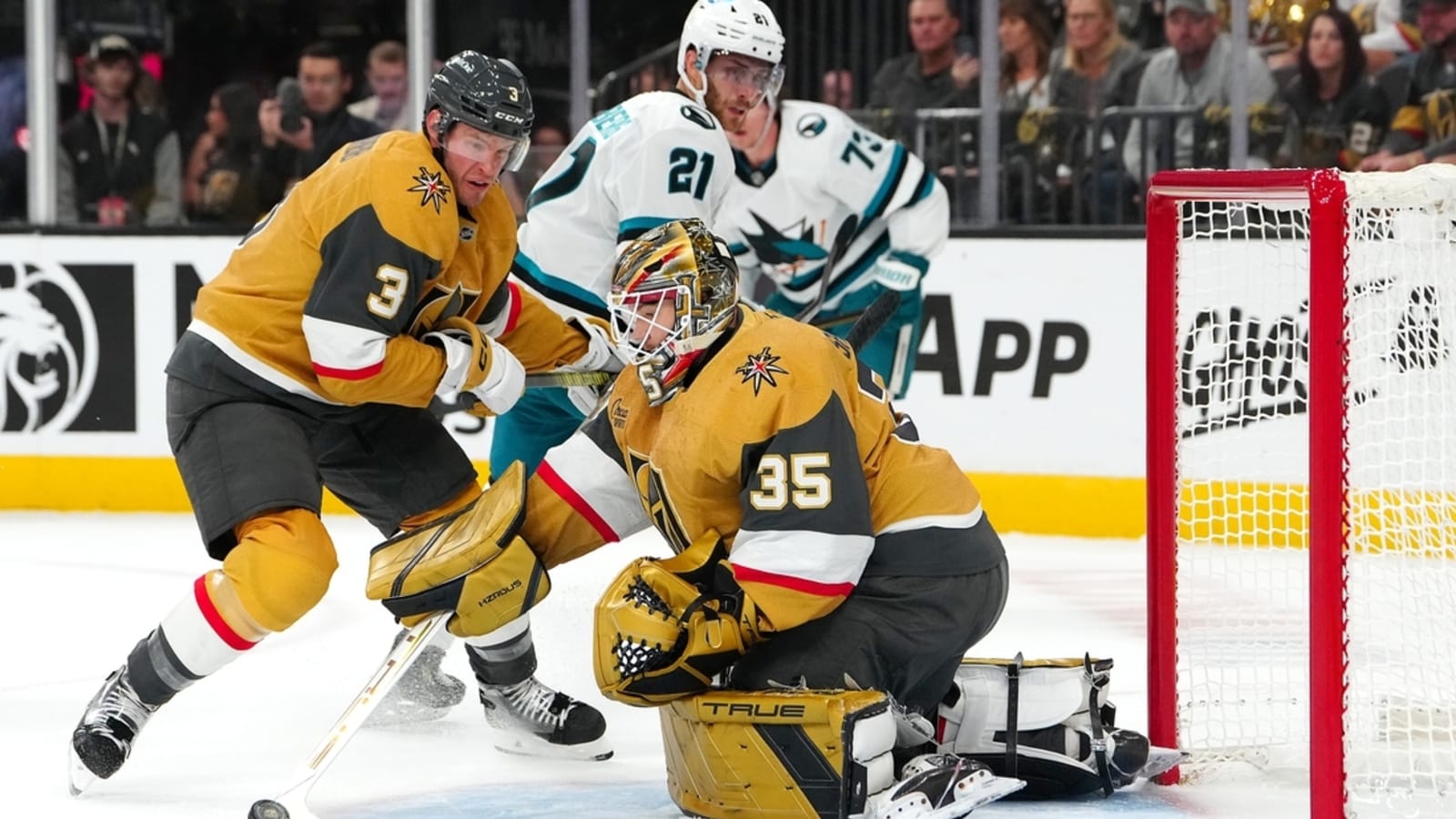 Golden Knights cruise to victory, keep Sharks winless