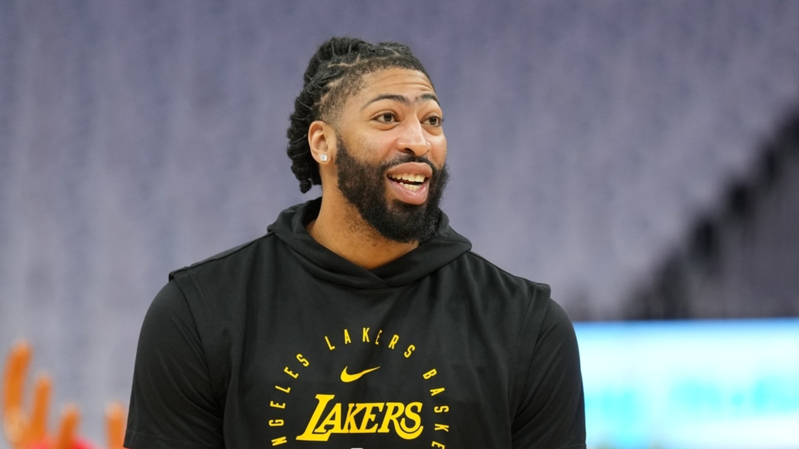 Lakers F/C Anthony Davis (ankle) ruled out vs. Trail Blazers