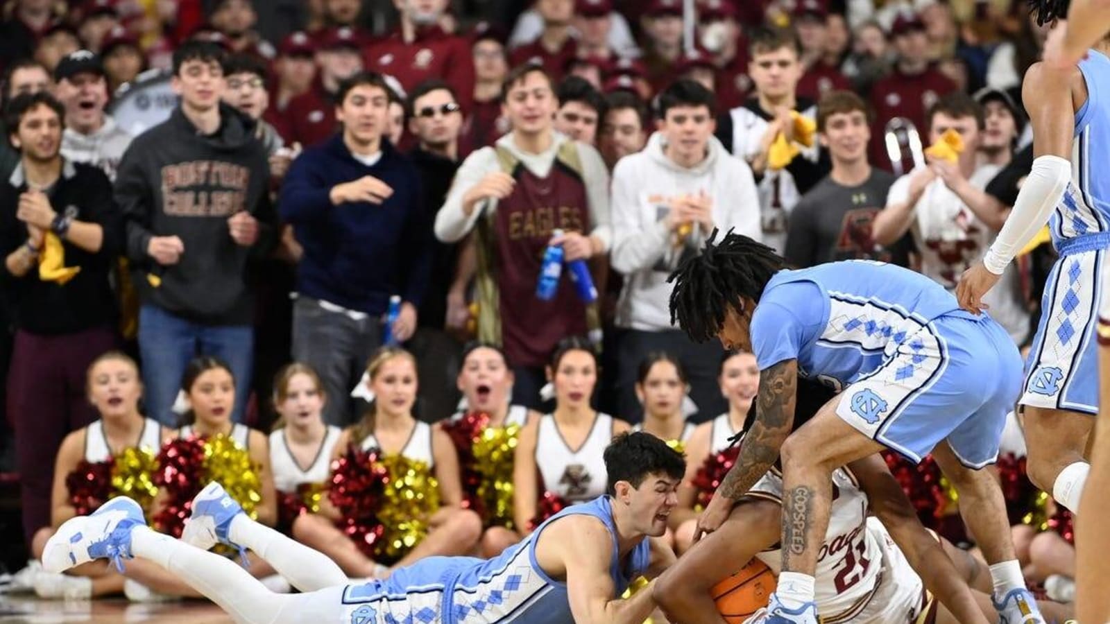 No. 4 North Carolina dumps Boston College, runs winning streak to 8