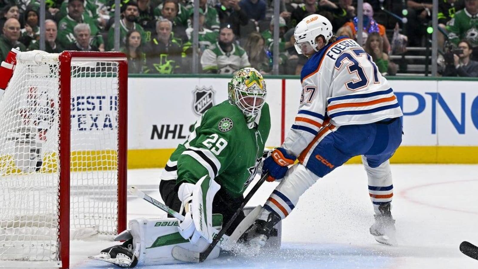 Connor McDavid&#39;s goal in 2nd OT gives Oilers 1-0 lead over Stars