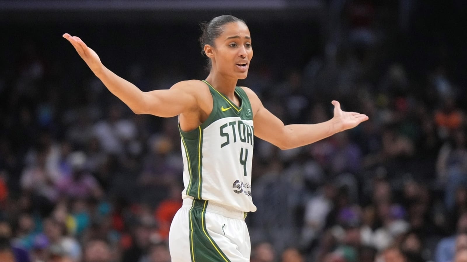 Skylar Diggins-Smith, Storm take aim at Spark-less L.A.