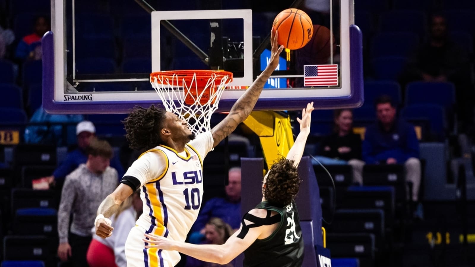 LSU jumps on Stetson from the tip