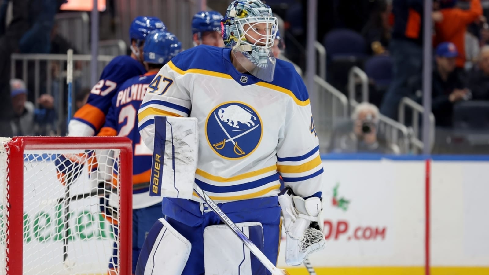 Sabres hope to &#39;solve&#39; woes on road vs. Canadiens