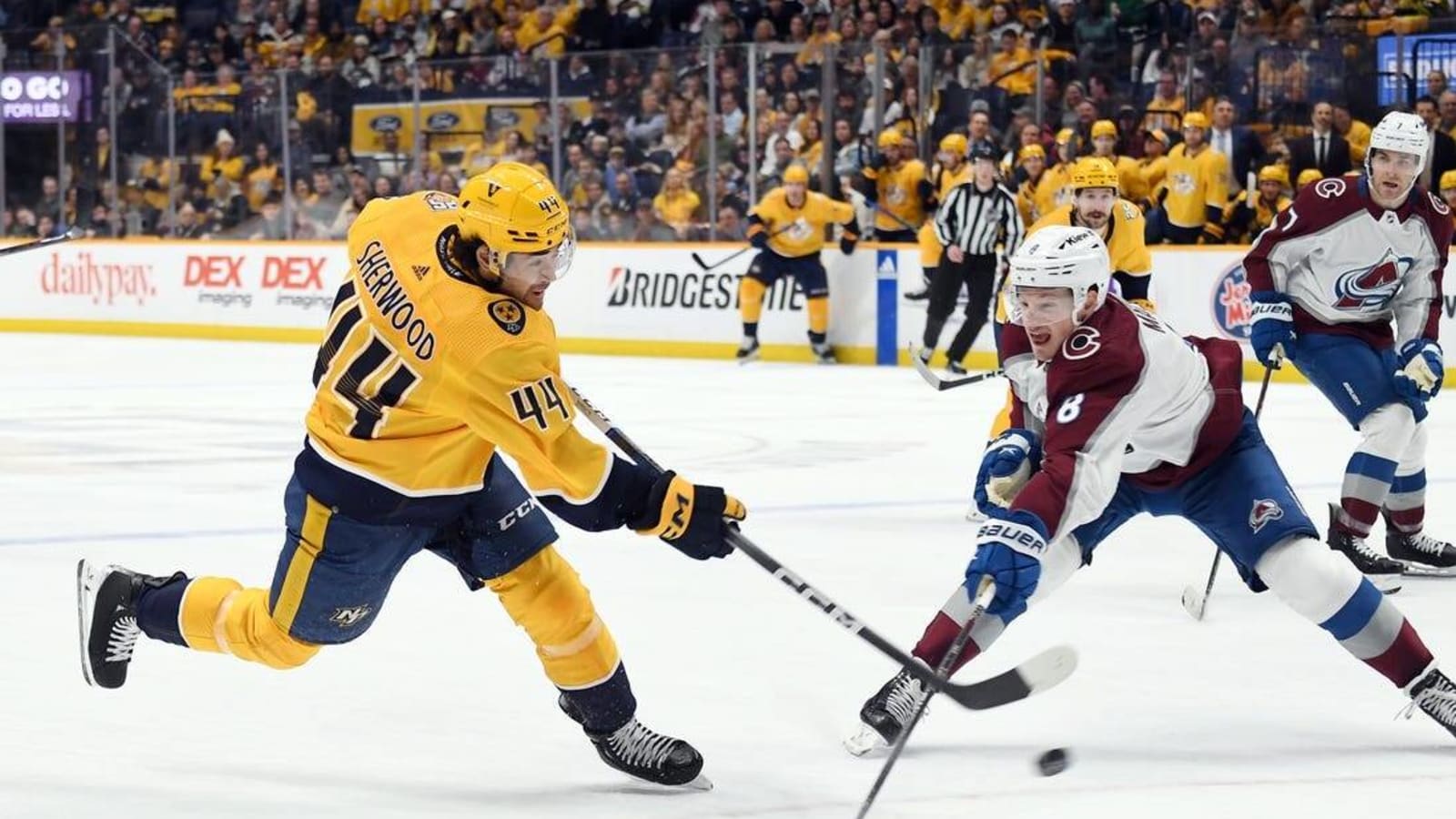 Cody Glass&#39; first career hat trick leads Predators past Avs