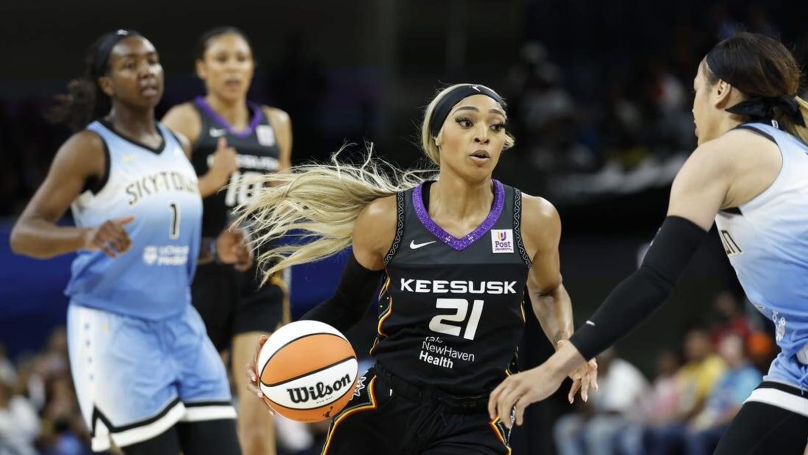 Sun rally, then fend off Sky to remain undefeated