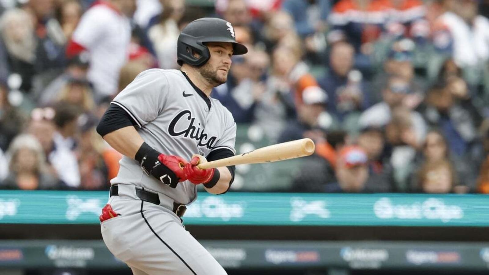 White Sox reinstate OF Andrew Benintendi from IL