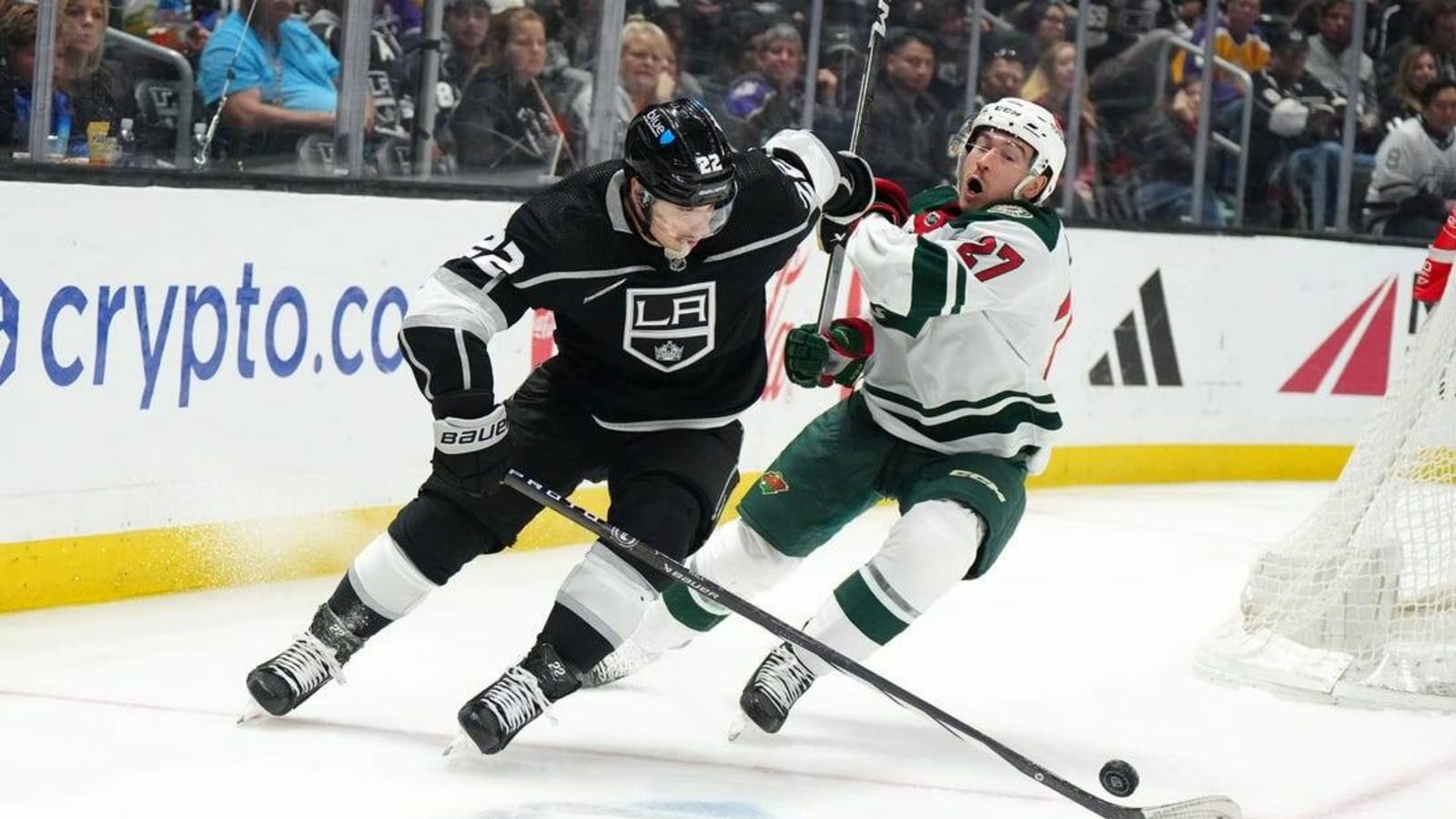 Kings look for momentum in clash with Blackhawks