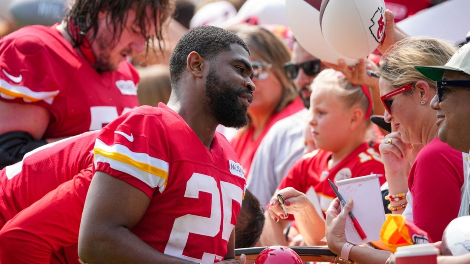 Chiefs&#39; Clyde Edwards-Helaire opens up about PTSD diagnosis