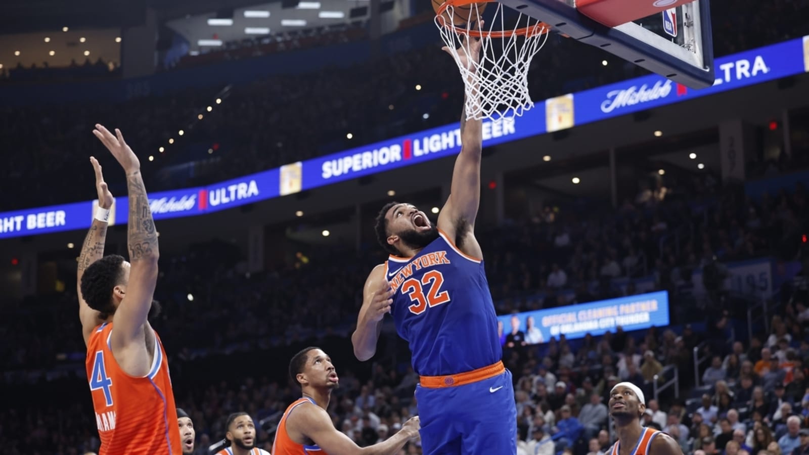 Knicks bid to bounce back in clash with Bulls