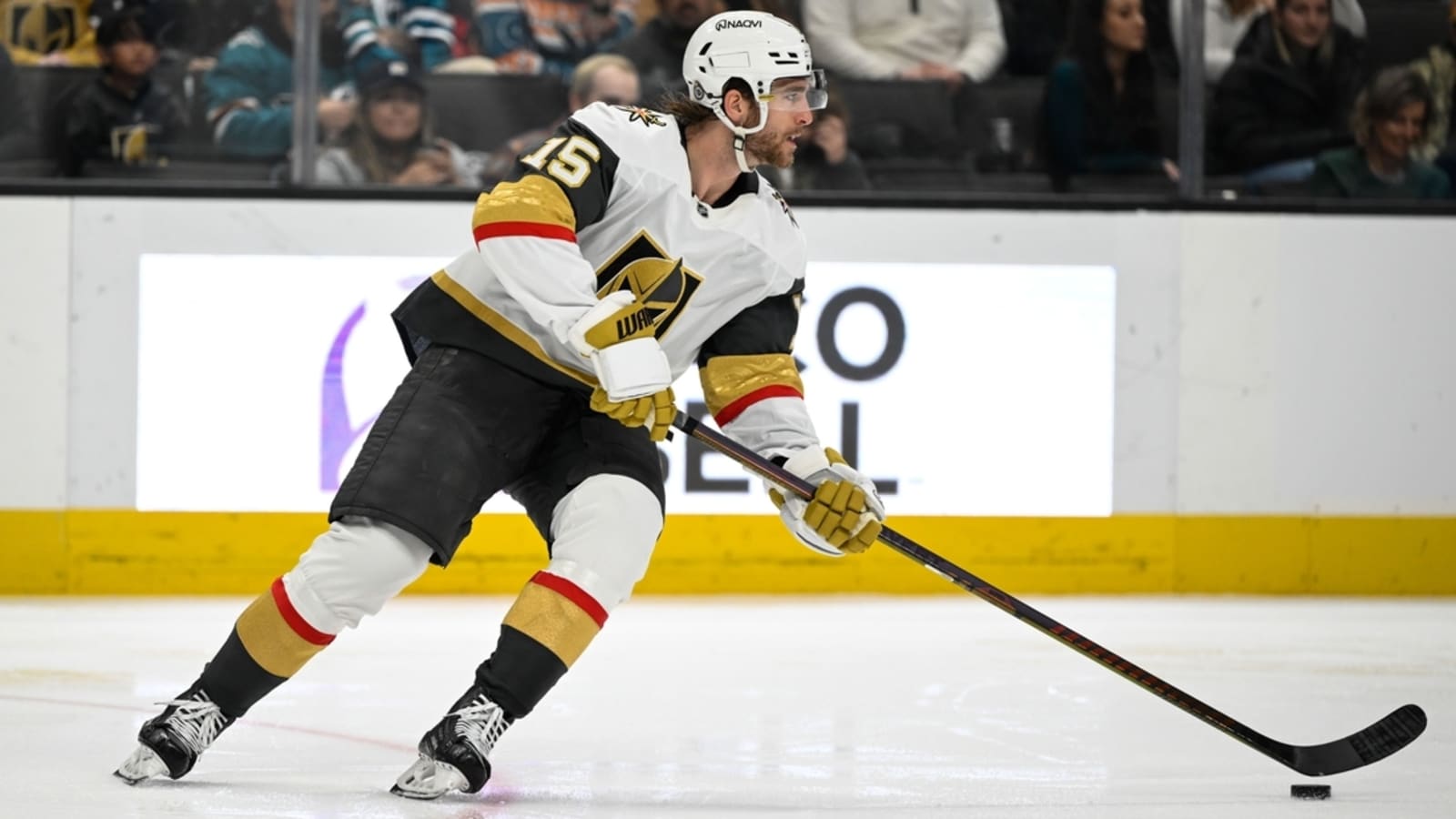 Strong-at-home Golden Knights look to sweep Flyers
