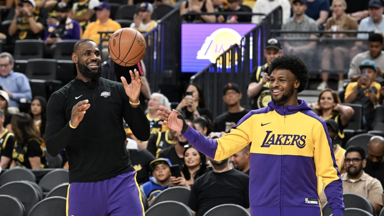 Lights on LeBron, Bronny James as Lakers open vs. Wolves
