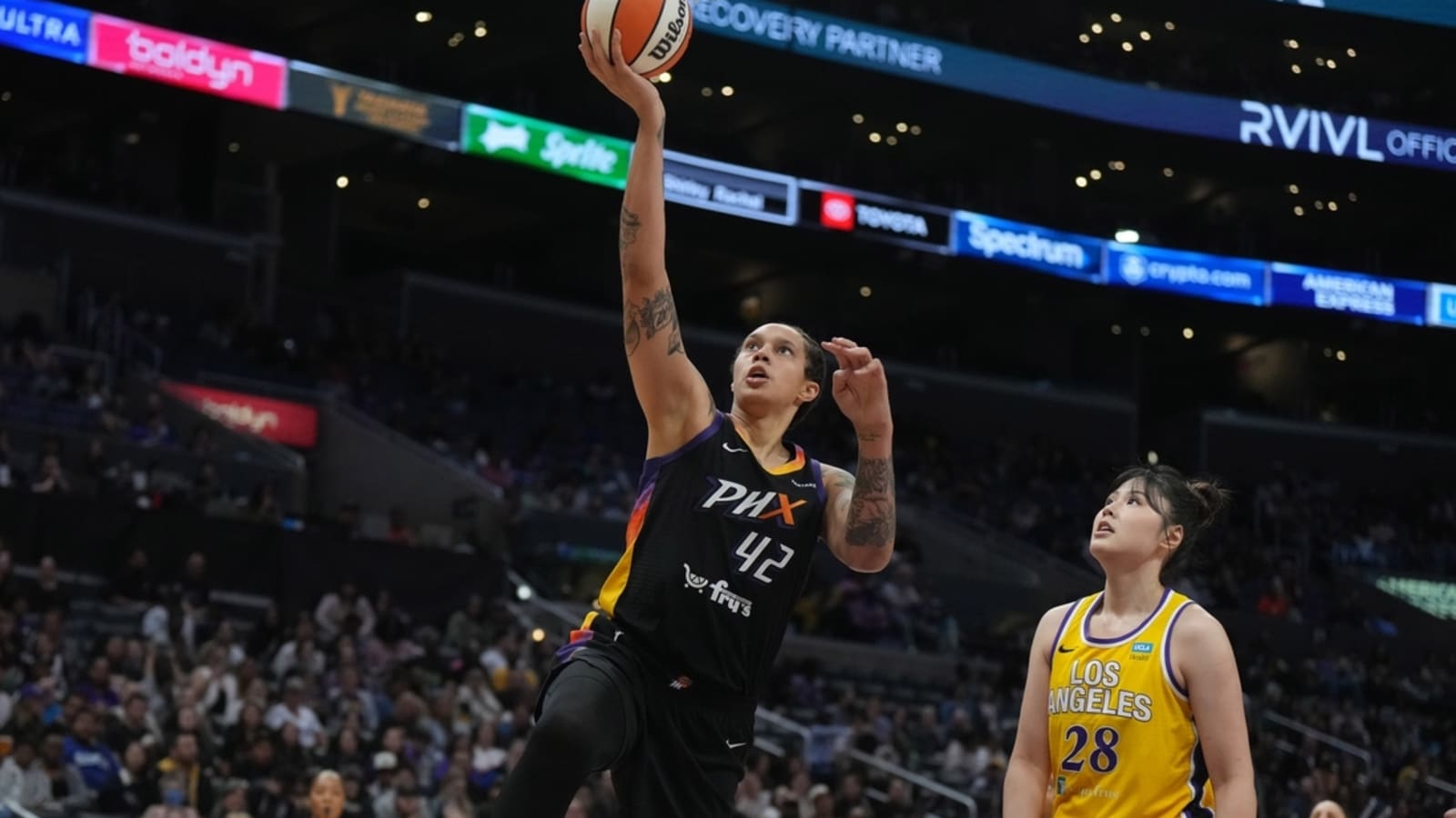 Report: Brittney Griner lands free agent deal with Dream