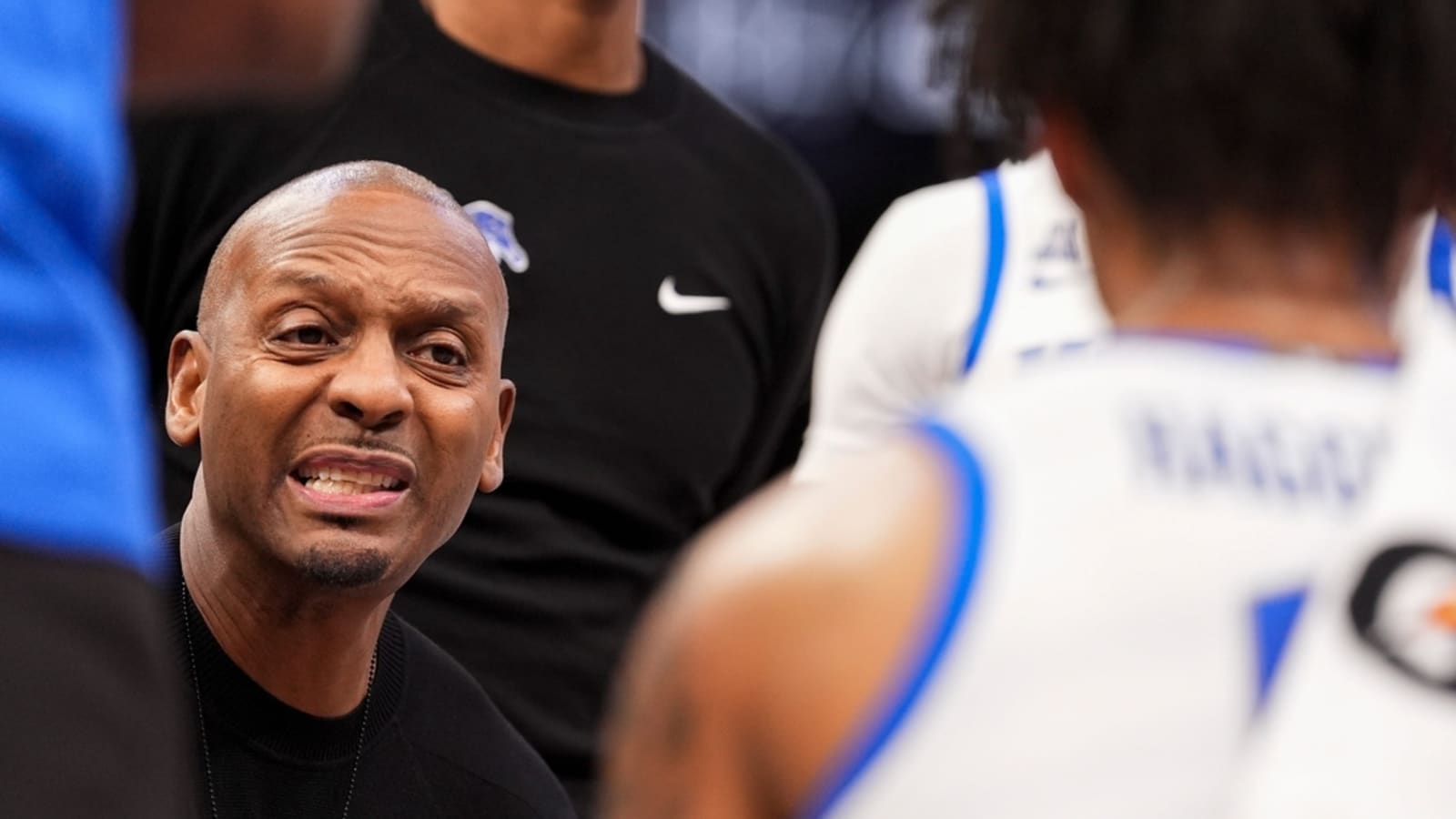 No. 18 Memphis keeps Charlotte winless in conference play