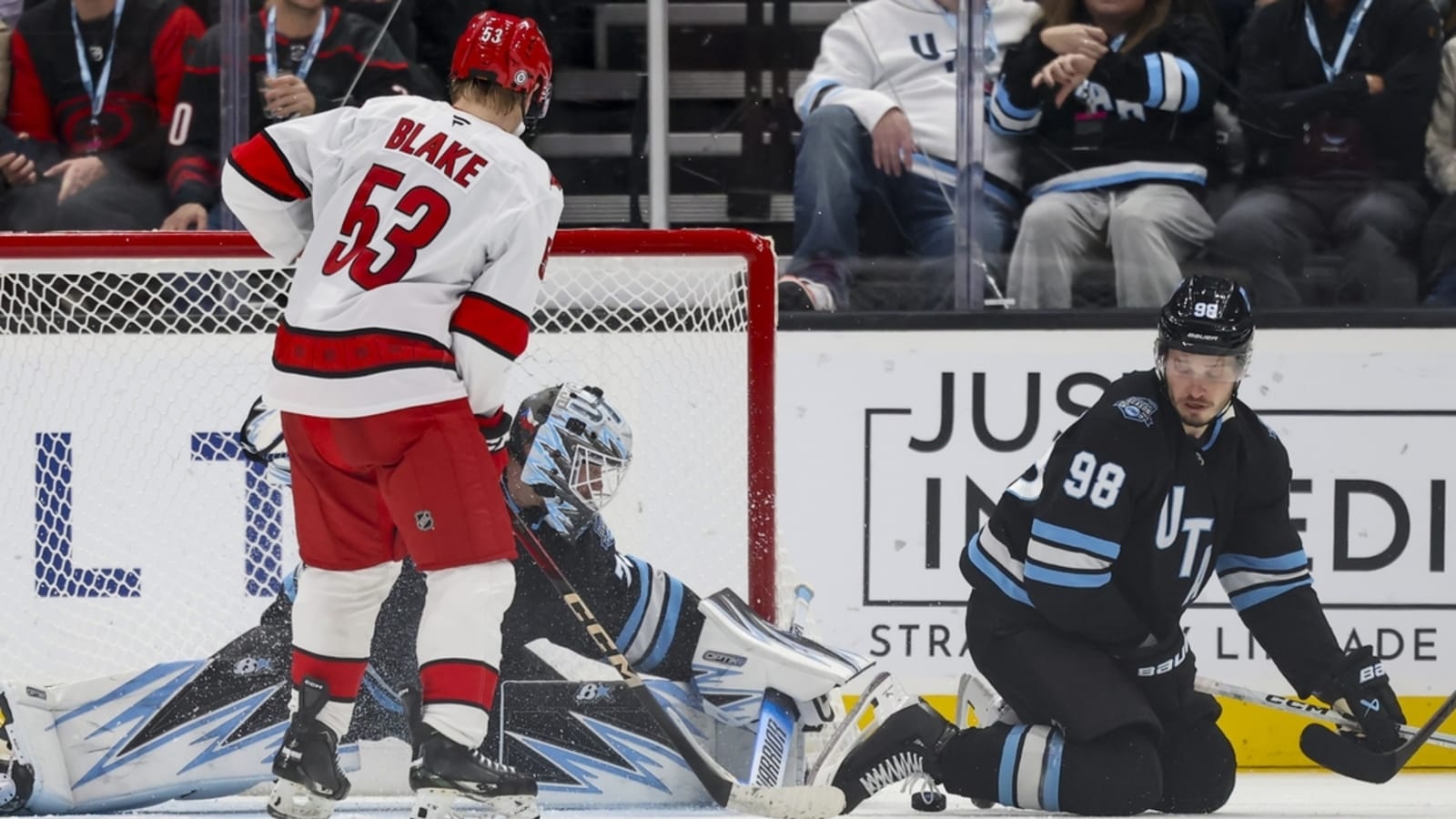 Utah&#39;s Karel Vejmelka (49 saves) stymies Hurricanes