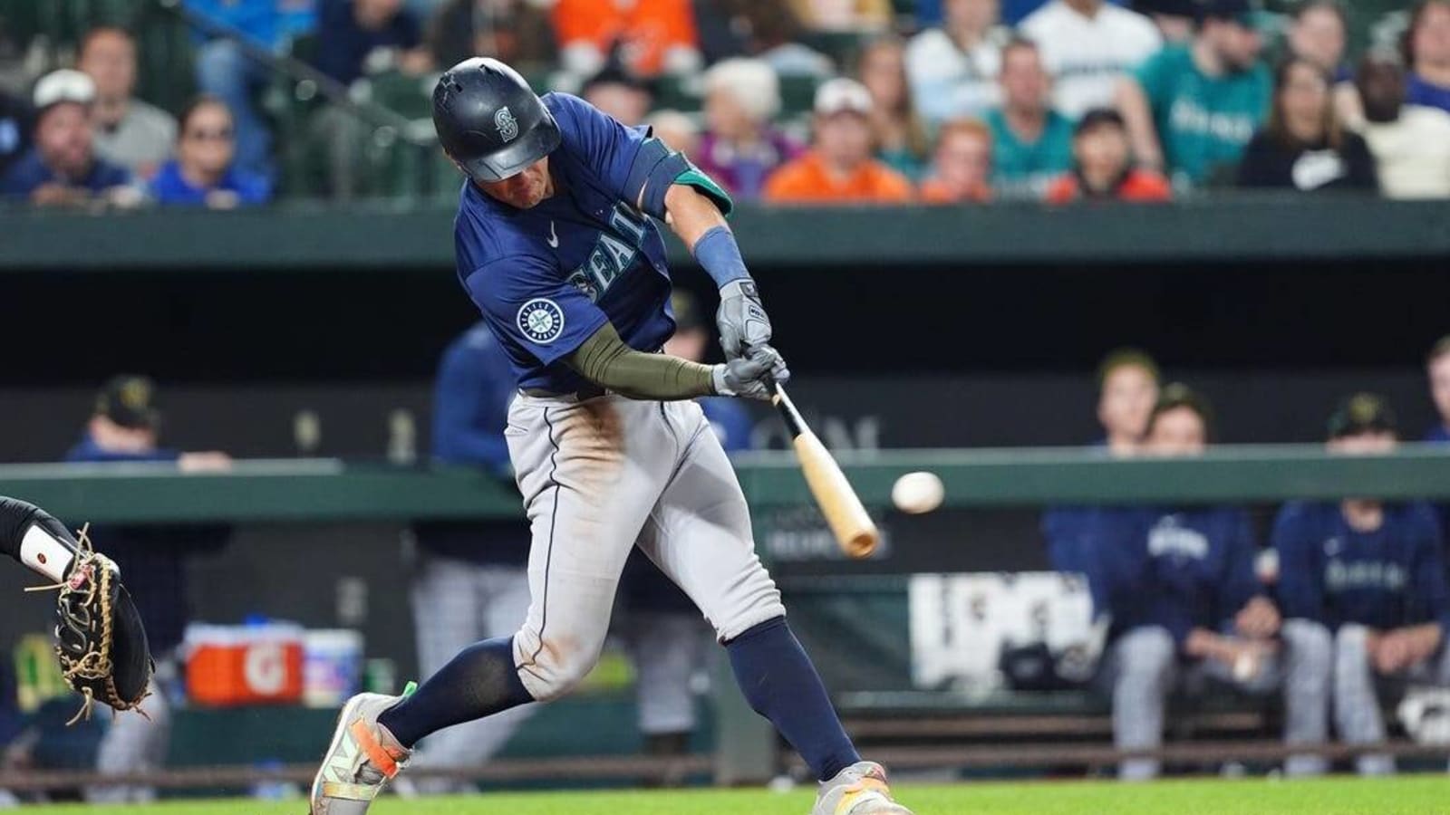 Mariners hope Dylan Moore stays hot in series finale vs. O&#39;s