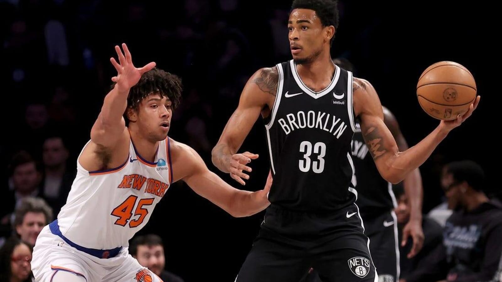Julius Randle helps Knicks rally past Nets